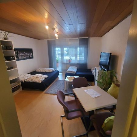 Einzimmerwohnungmit Grossem Balkon Mietersheim Exterior foto